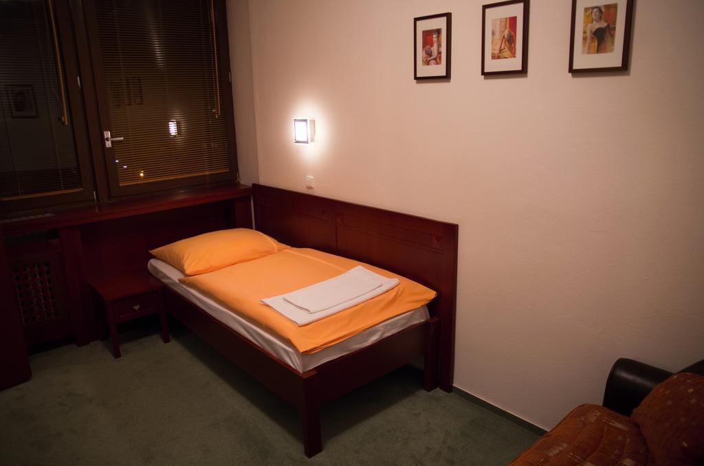 Hotel Bothe Považská Bystrica Eksteriør bilde