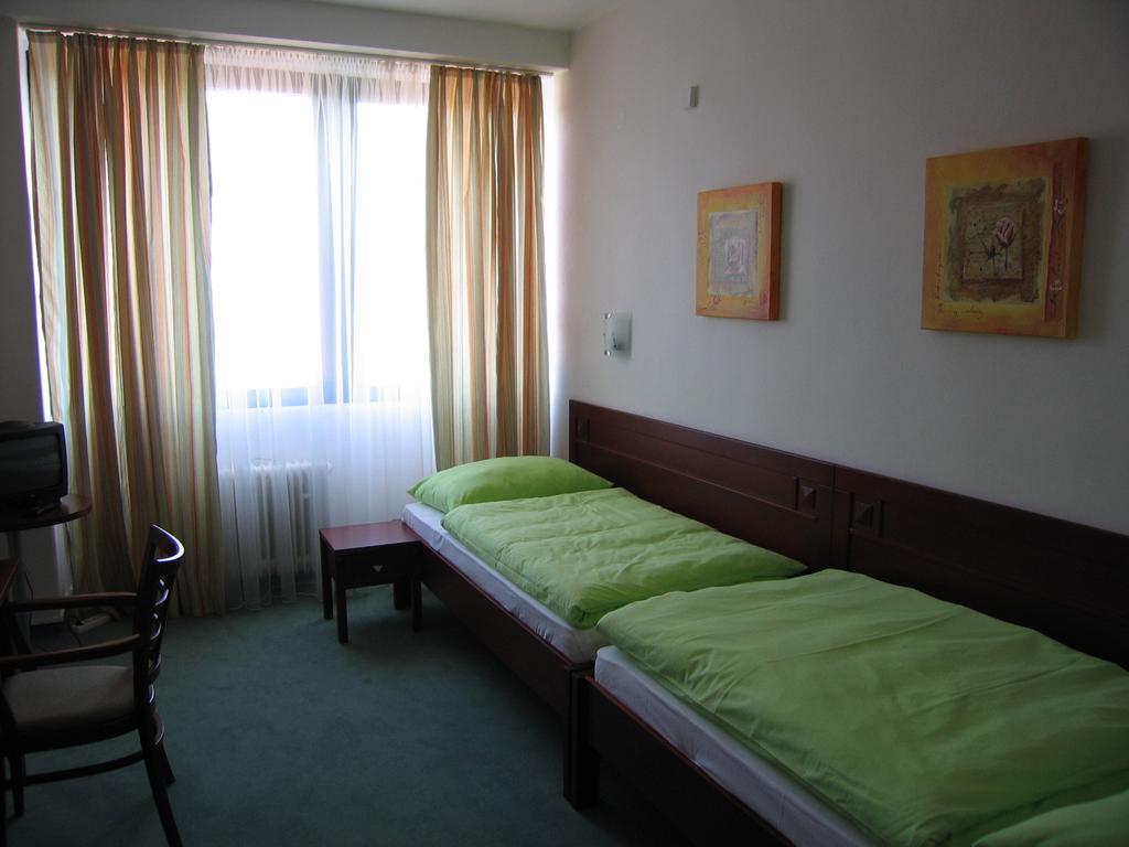 Hotel Bothe Považská Bystrica Eksteriør bilde