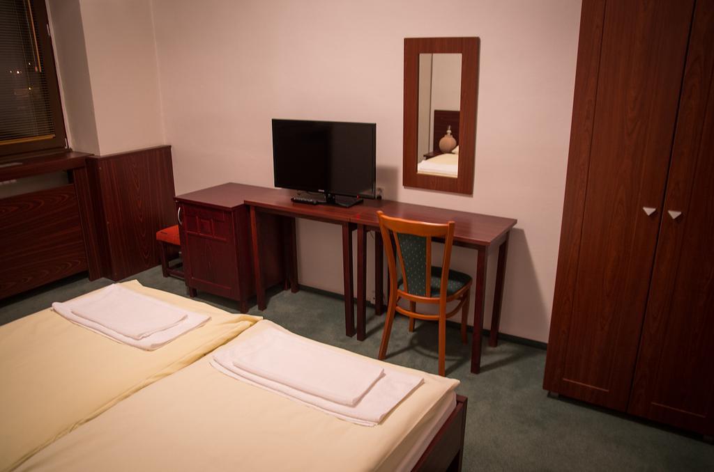 Hotel Bothe Považská Bystrica Eksteriør bilde