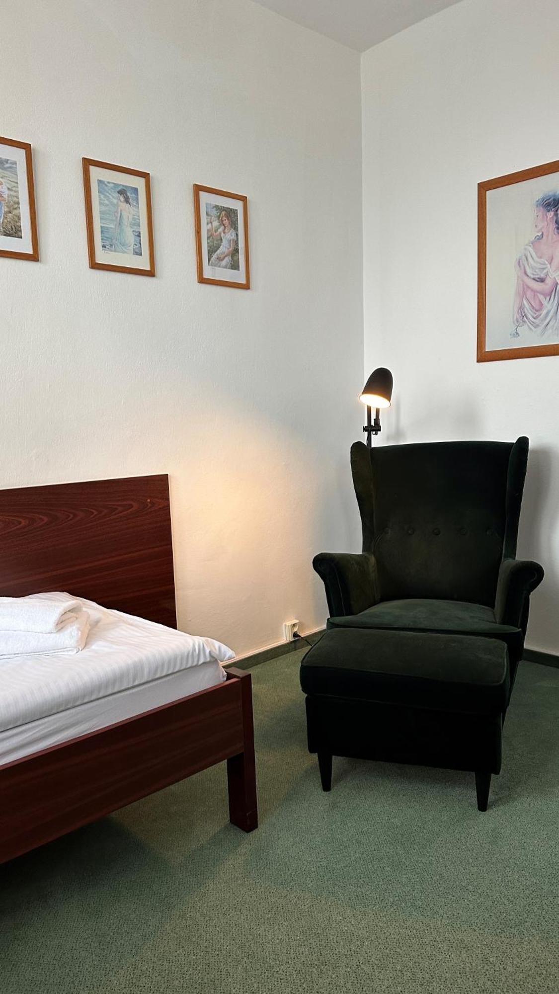 Hotel Bothe Považská Bystrica Eksteriør bilde